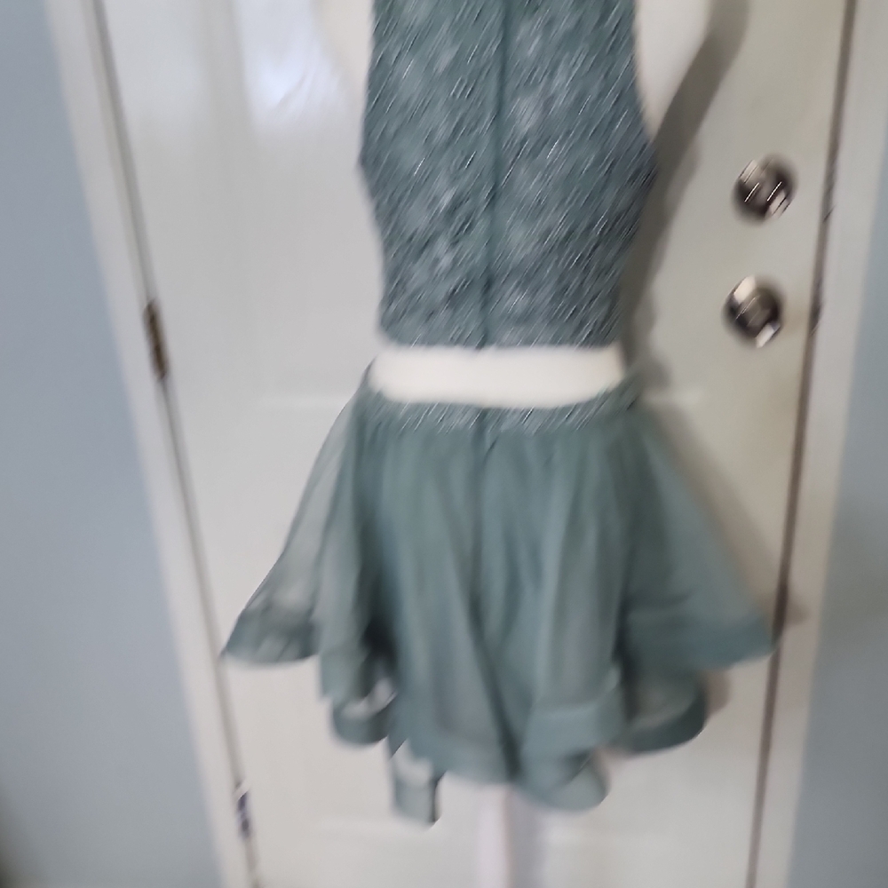 Jodi Kristopher Teal Lace Dress - Picture 7 of 11
